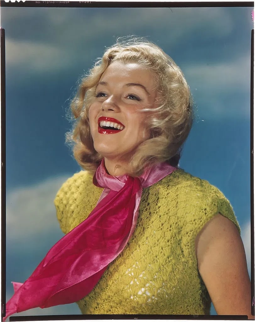 John Mielhe Marilyn Monroe Photo: Measures 8x 10 inches photographic print , mounted to archival board