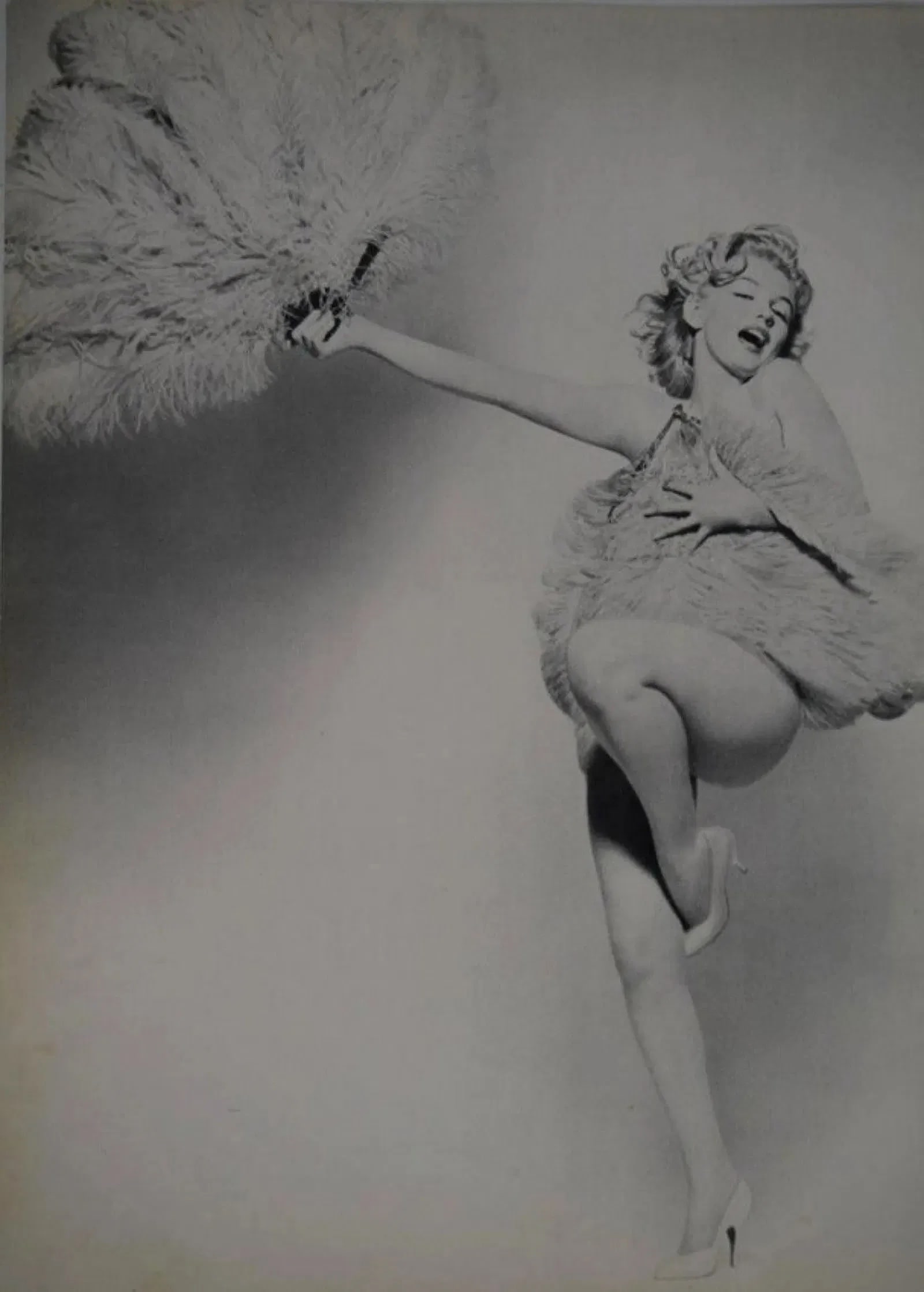 Richard Avedon - Marilyn Monroe: RICHARD AVEDON (1923-2004) Marilyn Monroe Sheet-Fed Gravure c. 1960's, mounted to archival board