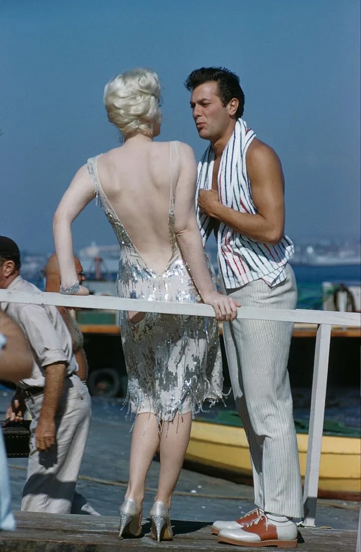 Marilyn Monroe Photo: Measures 12 x 16 inches, photographic print , mounted to archival board