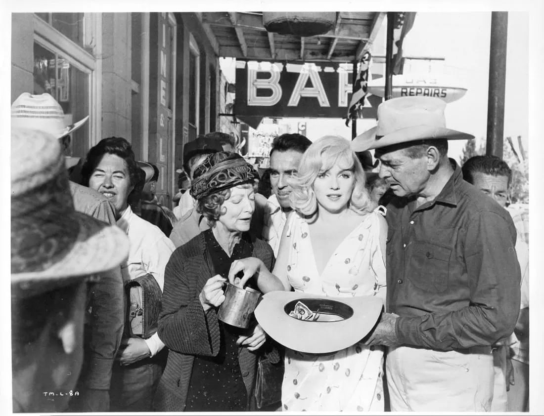 Elliott Erwitt Marilyn Monroe Photo (1 of 1)