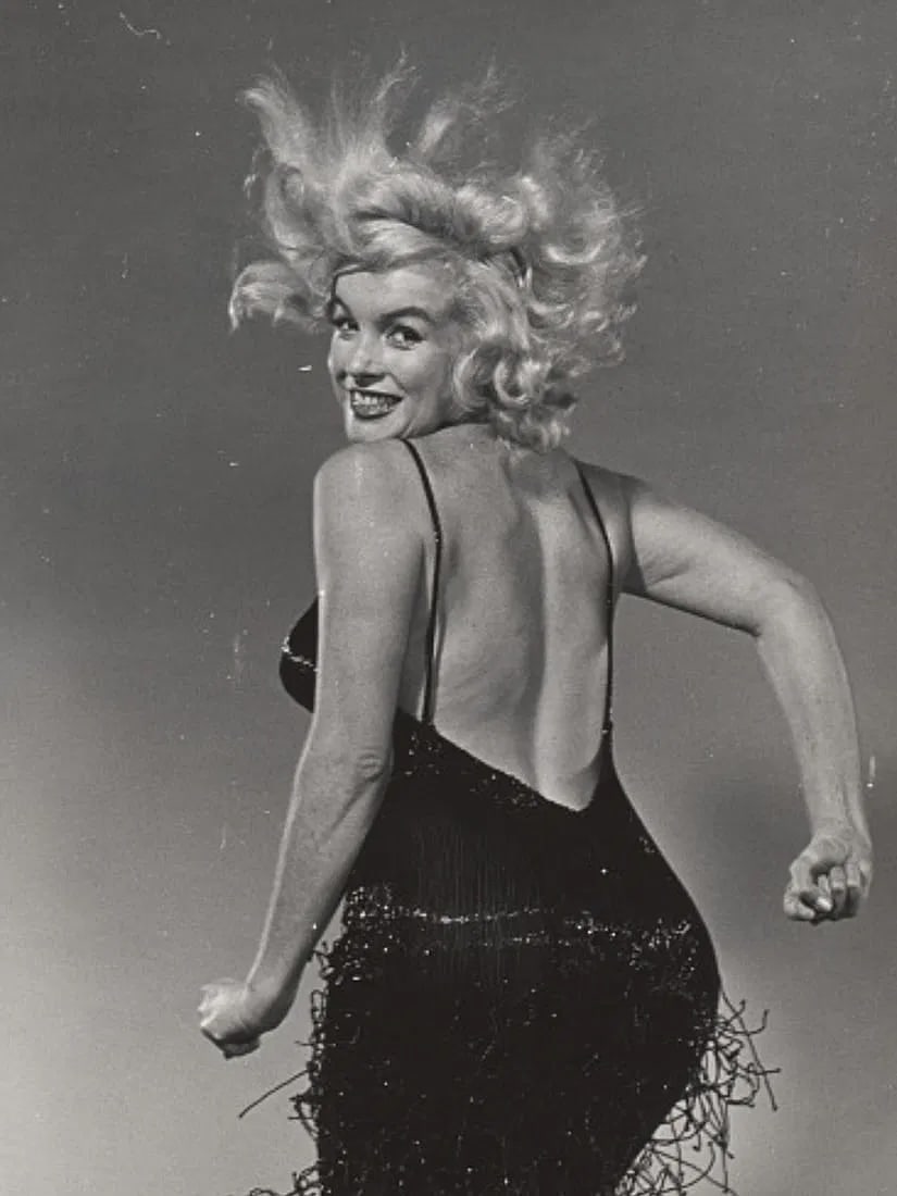 Philippe Halsman Marilyn Monroe Photo: Measures 8x 10 inches photographic print , mounted to archival board