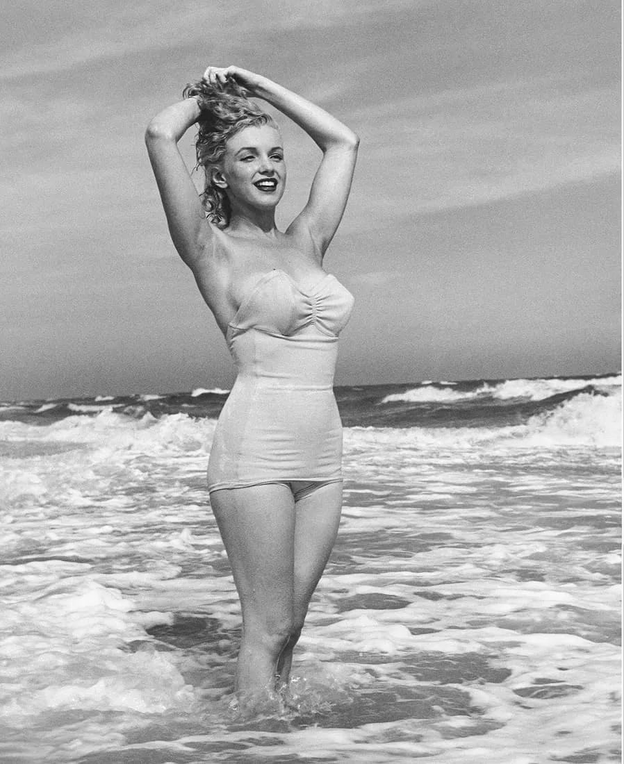 ANDRE DE DIENES (HUNGARIAN-AMERICAN) PRINT ON PAPER (1 of 1)