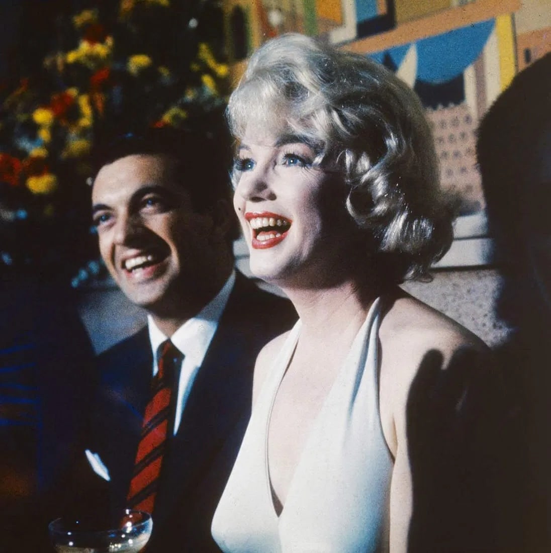 MARILYN MONROE (AMERICAN) PRINT ON PAPER: Marilyn Monroe (American) Print on Paper.