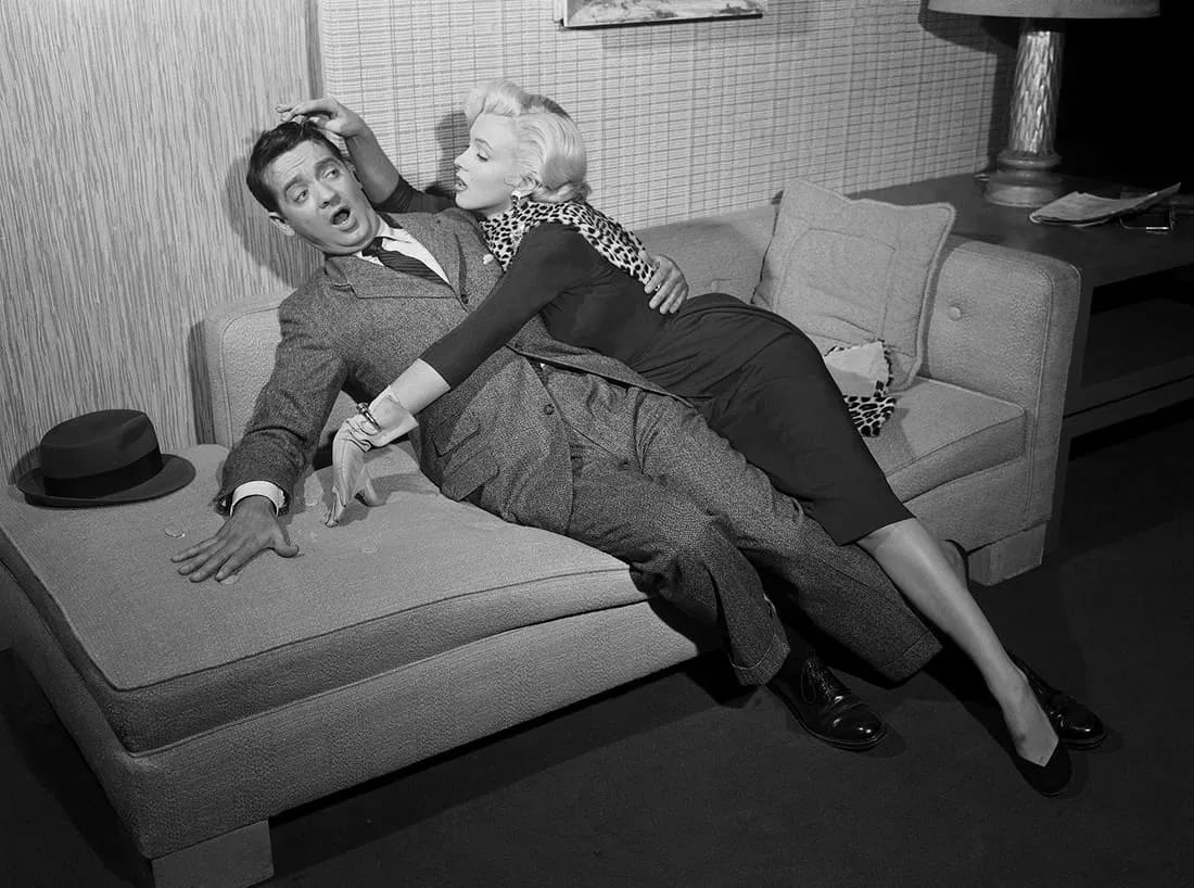JOHN FLOREA MARILYN MONROE (AMERICAN) PRINT ON PAPER: John Florea Marilyn Monroe (American) Print on Paper.