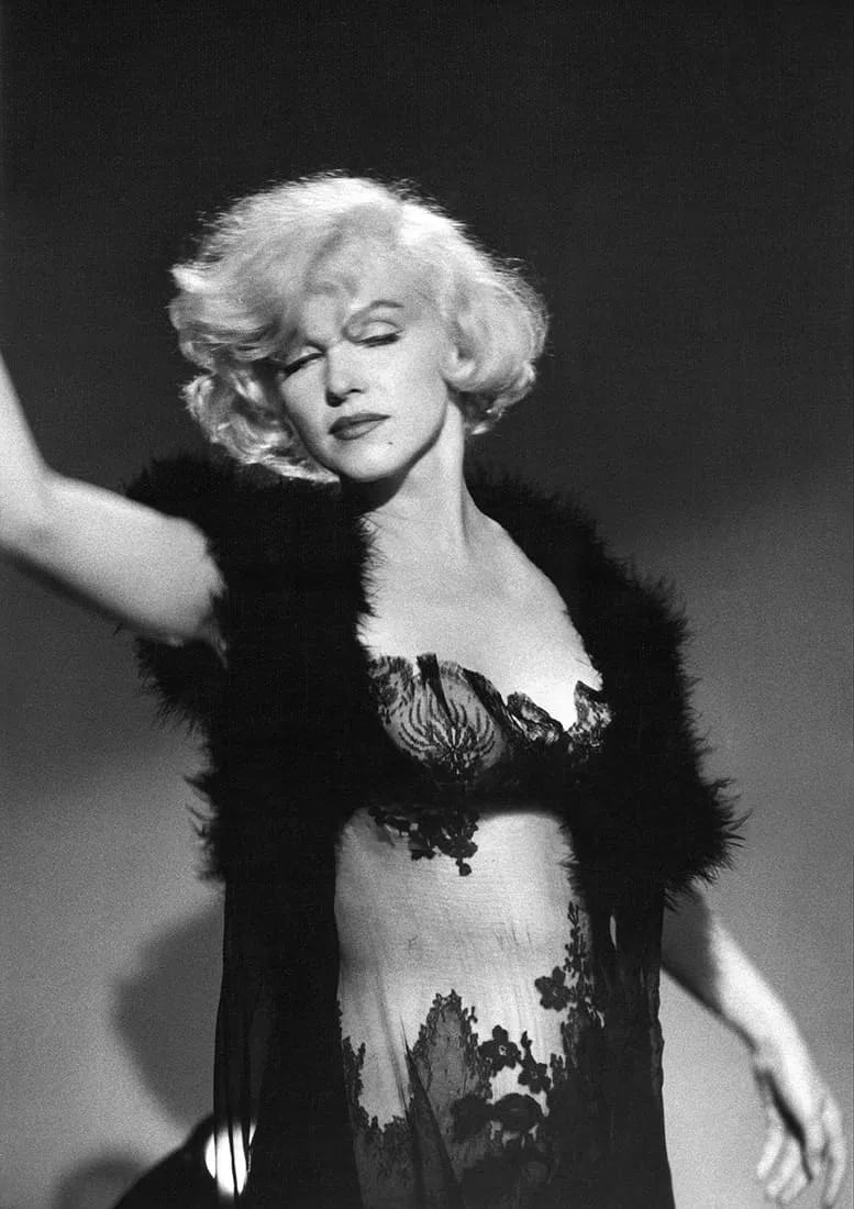 RICHARD C. MARILYN MONROE (AMERICAN) PRINT ON PAPER: Richard C. Marilyn Monroe (American) Print on Paper.