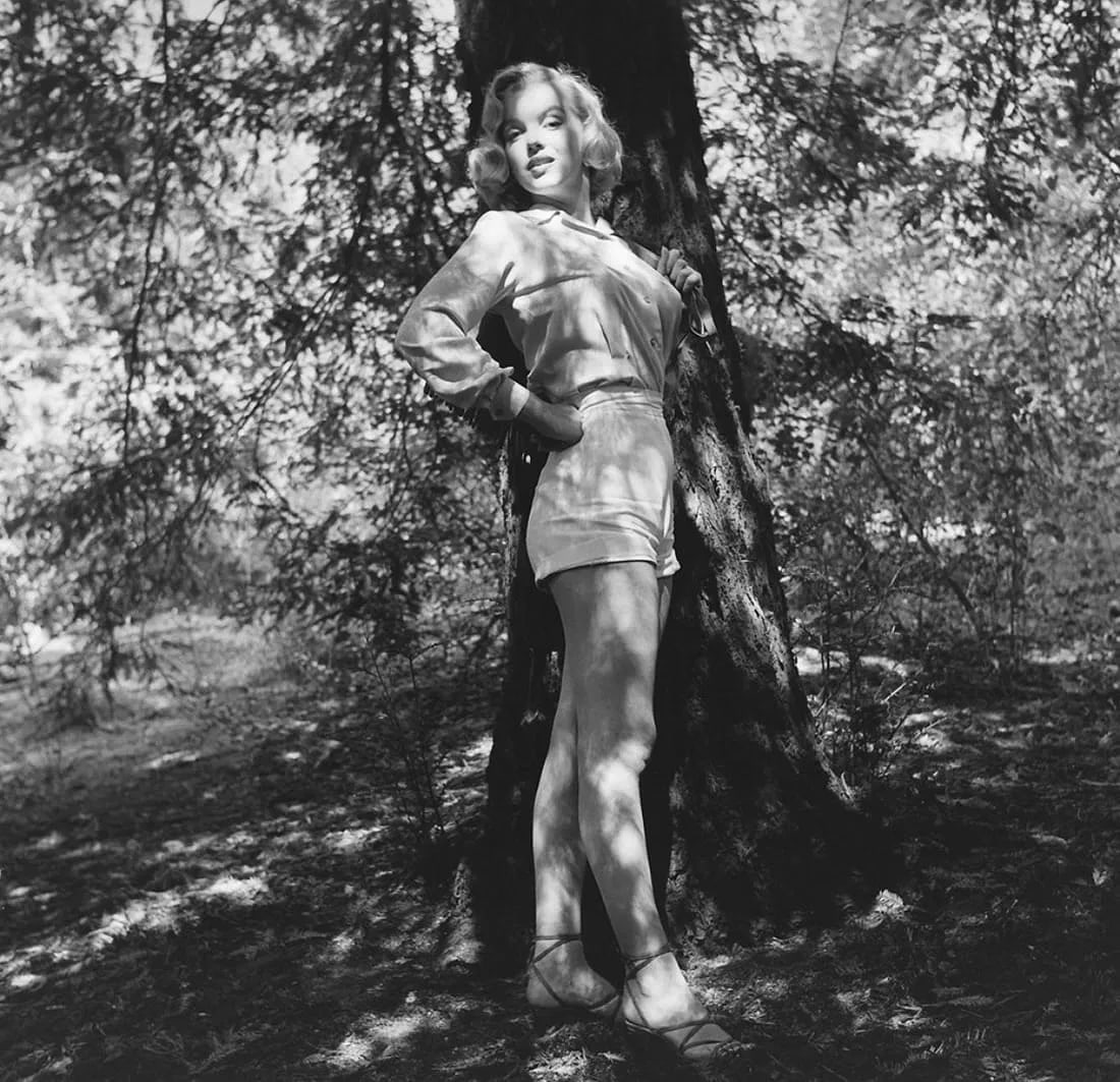 ED CLARK MARILYN MONROE (AMERICAN) PRINT ON PAPER: Ed Clark Marilyn Monroe (American) Print on Paper.