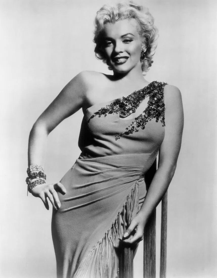 JOHN FLOREA MARILYN MONROE (AMERICAN) PRINT ON PAPER: John Florea Marilyn Monroe (American) Print on Paper.