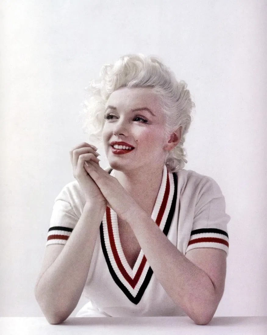 MARILYN MONROE (AMERICAN) PRINT ON PAPER: Marilyn Monroe (American) Print on Paper.