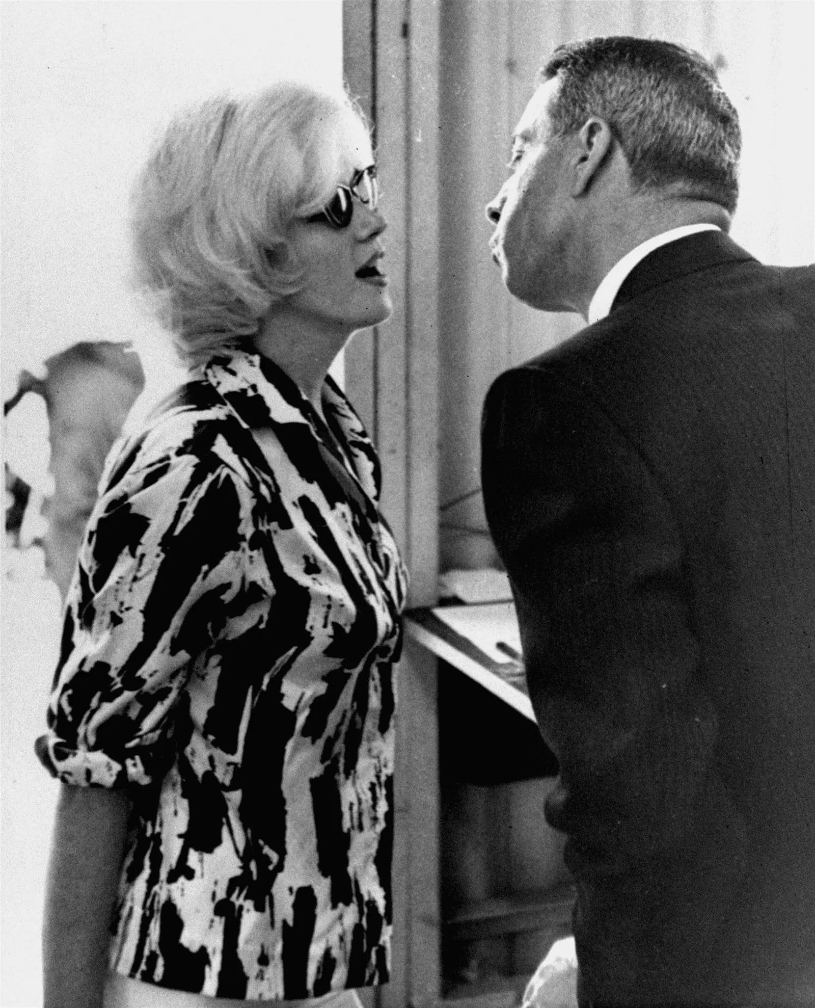 BOB EAST MARILYN MONROE (AMERICAN) PRINT ON PAPER: Bob East Marilyn Monroe (American) Print on Paper.
