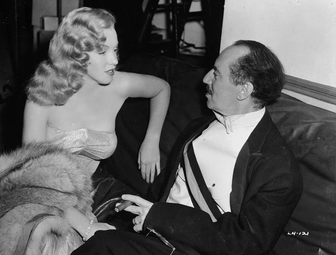 MARILYN MONROE (AMERICAN) PRINT ON PAPER: Marilyn Monroe (American) Print on Paper.
