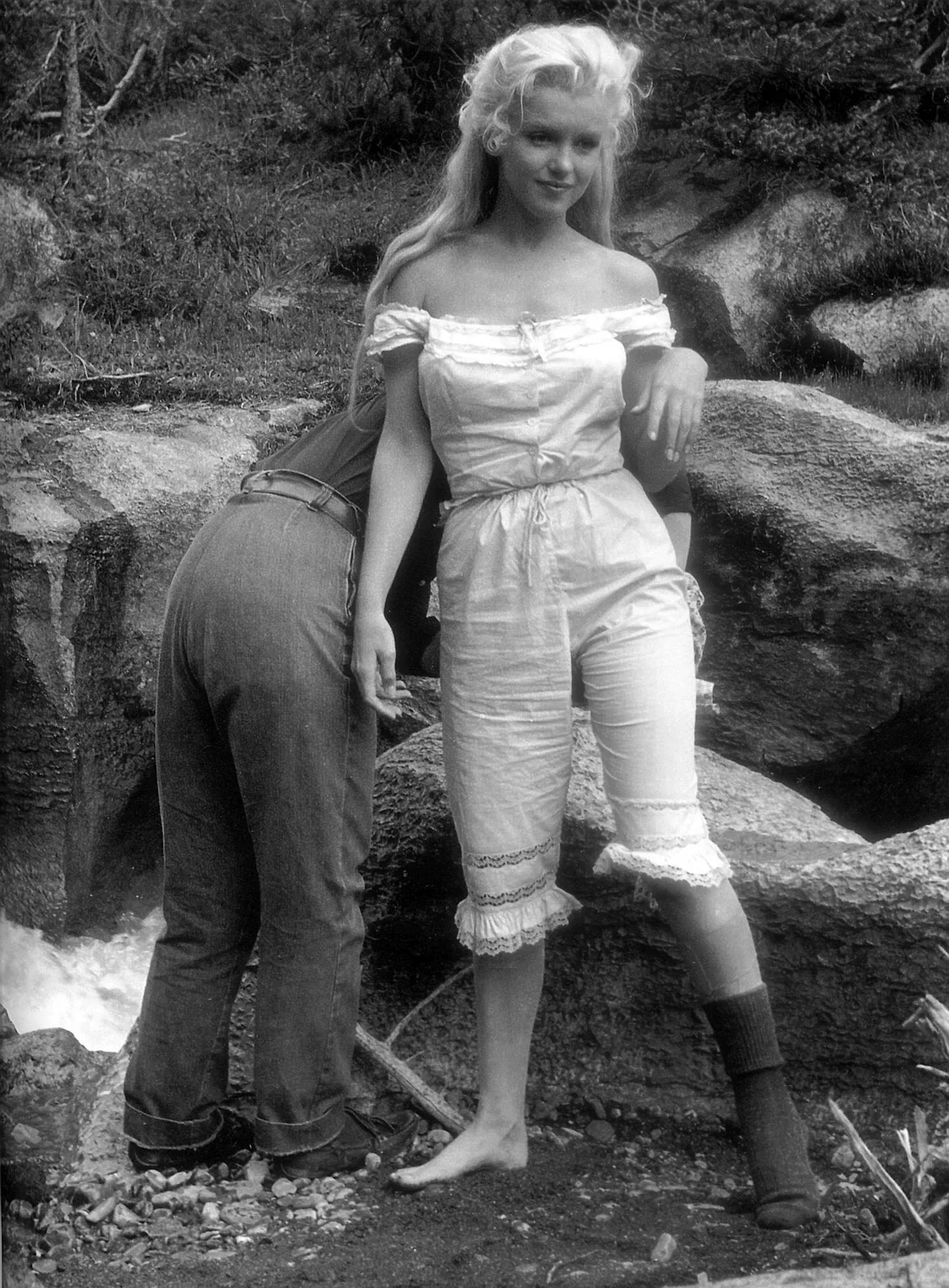 MARILYN MONROE (AMERICAN), MOVIE SET RIVER OF NO RETURN PRINT ON PAPER: Marilyn Monroe (American), movie set River of No Return Print on Paper.