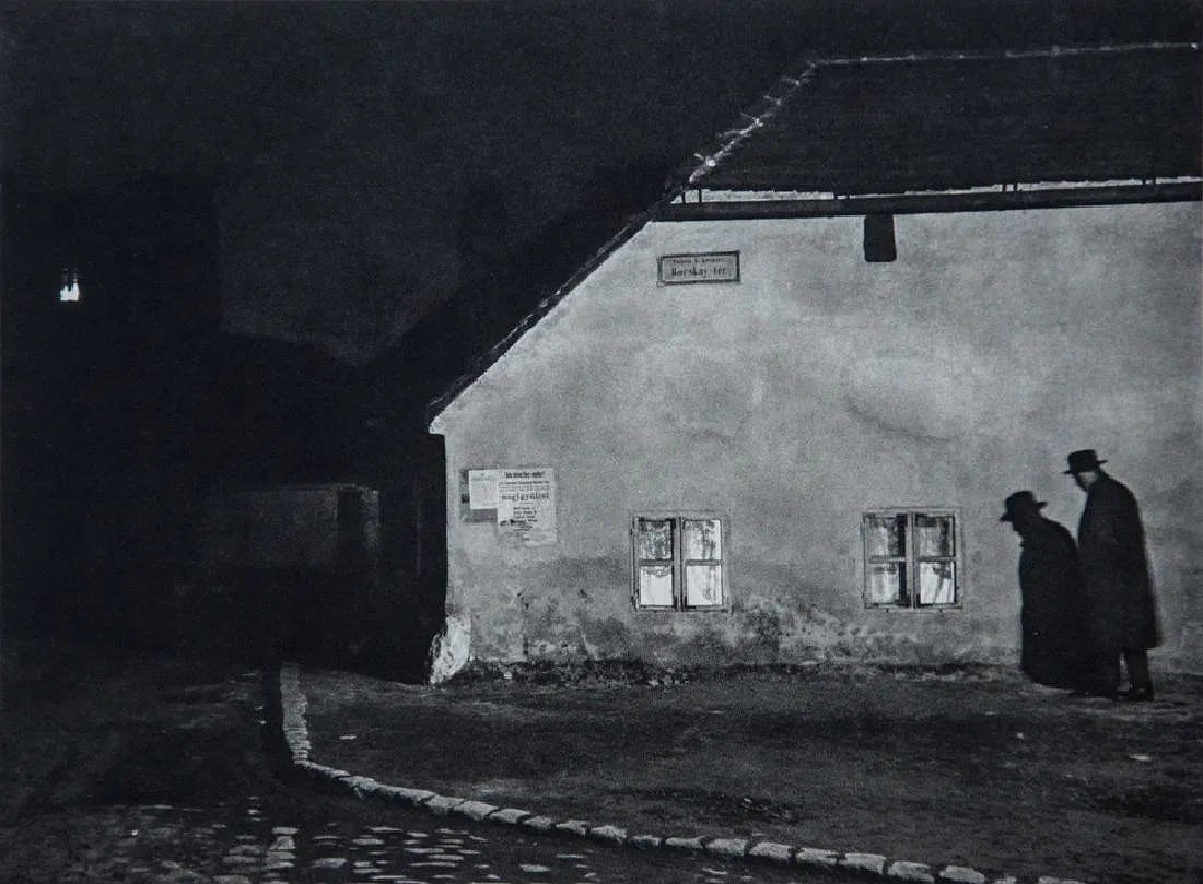 ANDRE KERTESZ (HUNGARIAN-AMERICAN) PRINT ON PAPER (1 of 1)