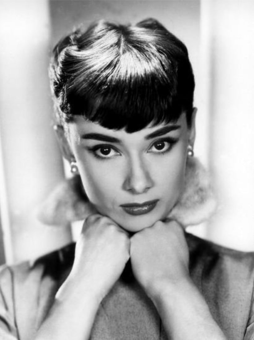 AUDREY HEPBURN (BRITISH) PRINT ON PAPER (1 of 3)