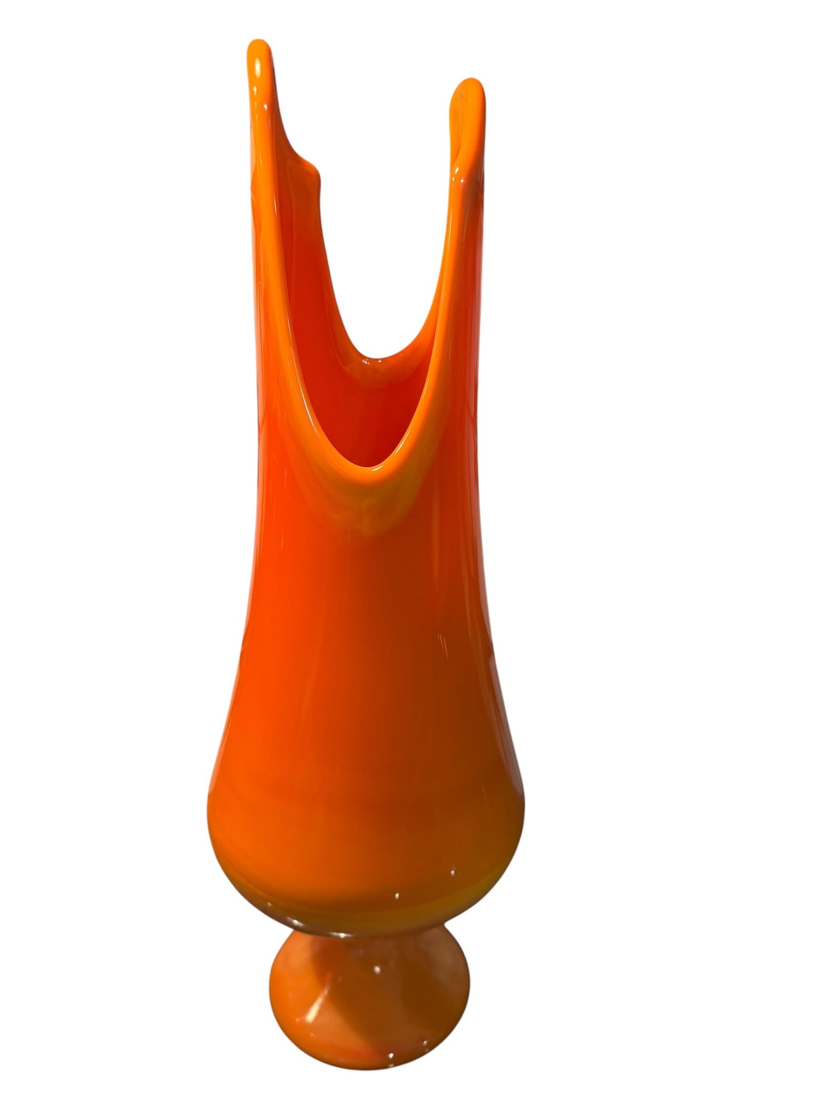 Vintage Mid-Century Blenko Style Orange Art Glass Vase – 14” Hand Blown Amberina Swing Form: Beautiful vintage mid-century modern art glass vase in a striking fiery orange to amber gradient coloration. This elegant hand-blown piece features a dramatic elongated swing form with tall pulled poi