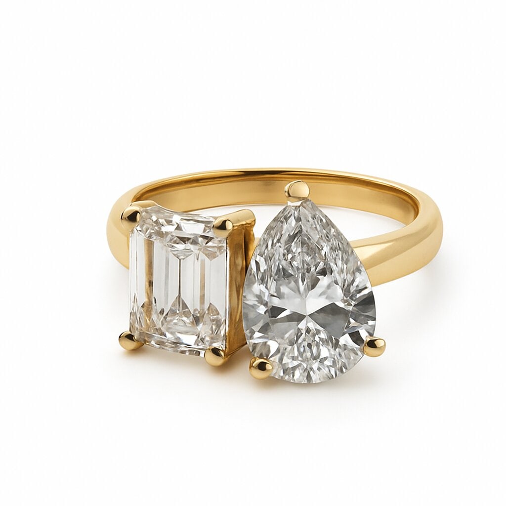 Toi et Moi Emerald & Pear-Shape Lab-Grown Diamond Engagement Ring 3.30 CTTW (1 of 3)