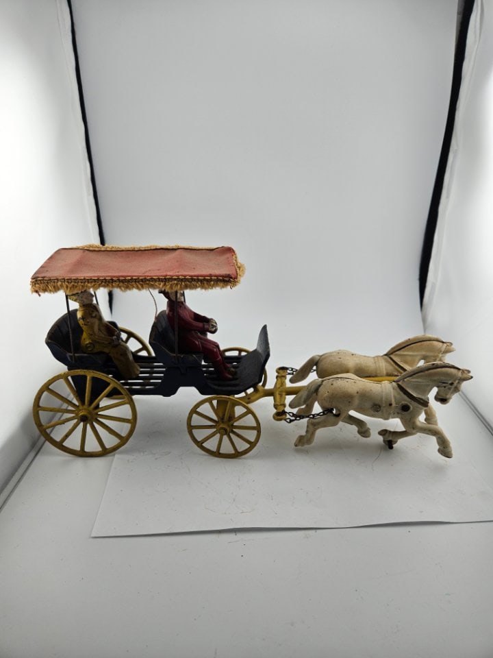 Kenton Cast Iron Horse Drawn Surrey.: Kenton Cast Iron Horse Drawn Surrey. The Cart Has a Driver, and All the Wheels, The Horse Does Not. The Surrey Has the Fringe On Top.