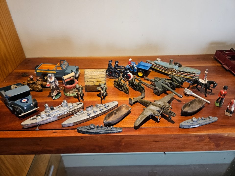 Assorted Antique Metal Military Figures, Planes, Ships, Cannons & More. (1 of 15)