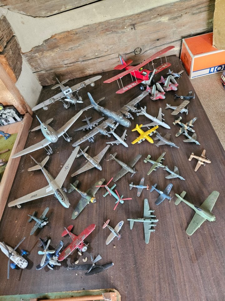 Decades Worth of Airplane Models. (1 of 11)