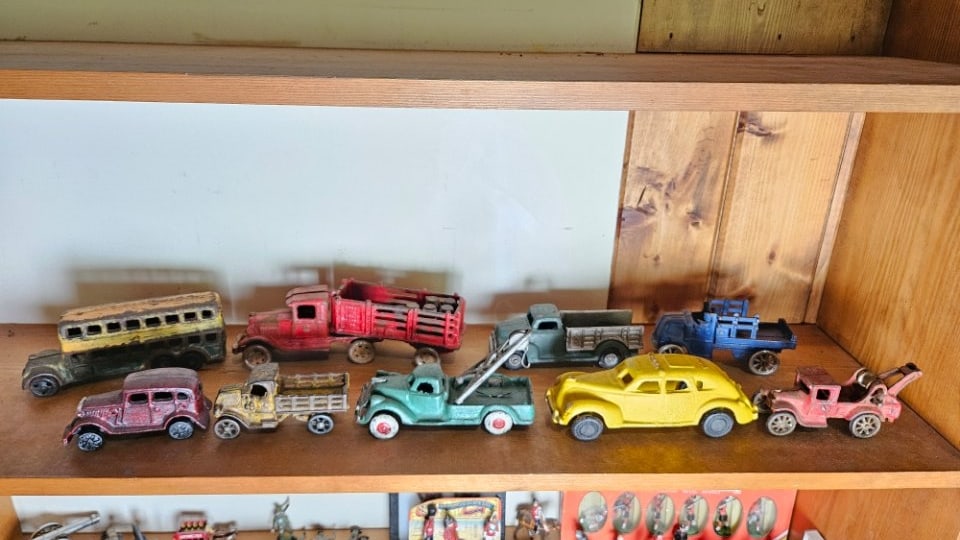 Group of Really Old Cast Iron Cars and Trucks (1 of 10)