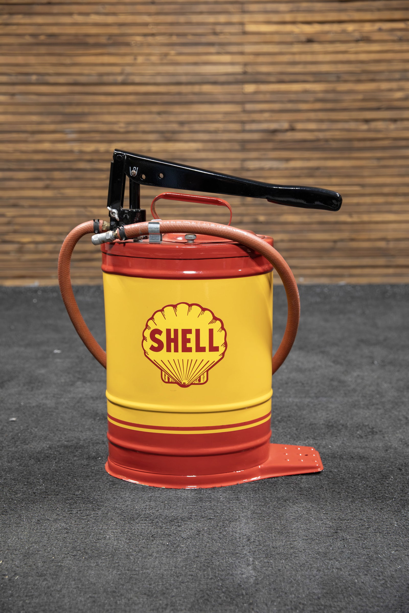 Shell-Alemite Grease Pump - 2