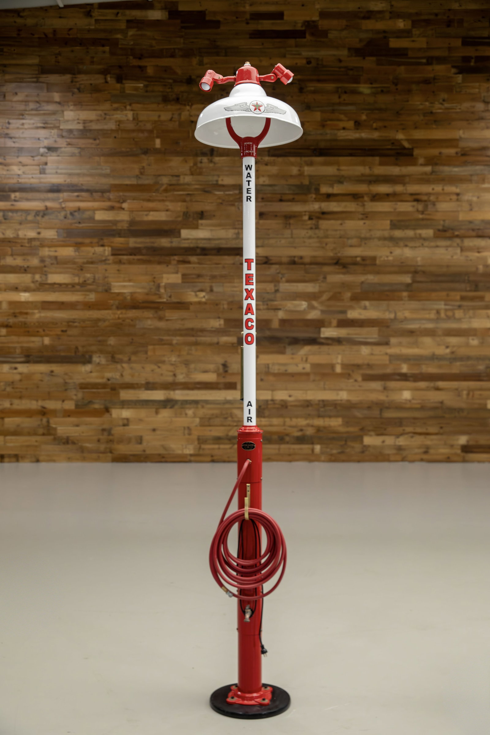 Texaco Station Air-Water Service Light Post: Beautifully restored, rare survivor by the Revere Electric Company of Chicago, IL, this combination light post, provides lighting for the post and two top lights can be fitted with flood lights atop