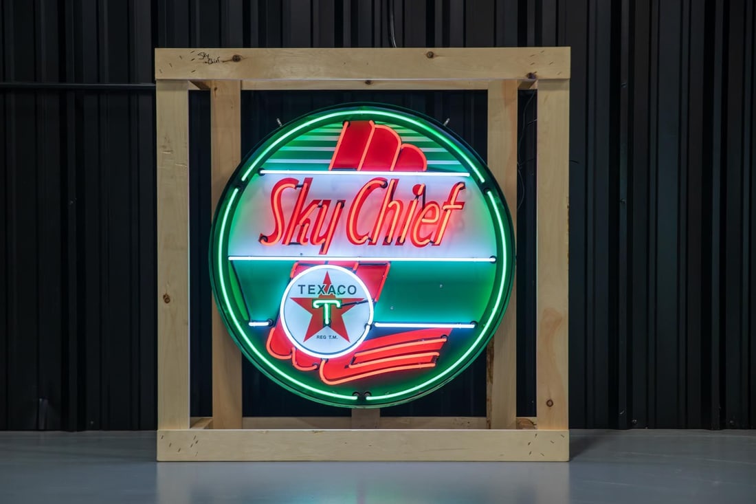 Custom Texaco Sky Chief Neon Sign (1 of 4)
