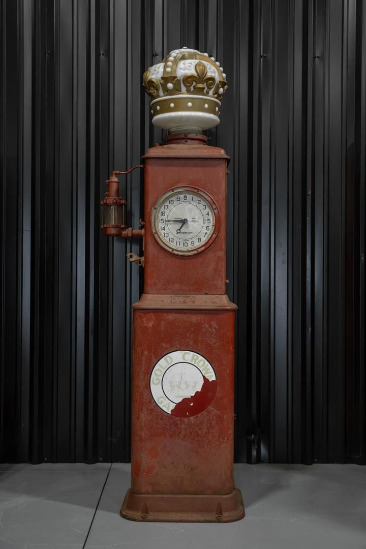 Standard Oil Bennett 150 Clock Face Gas Pump - Unrestored: This diamond in the rough has been preserved and could be proudly displayed as it is today, or treated to a comprehensive complete restoration, this rare double-sided clock-face pump retains its in-se
