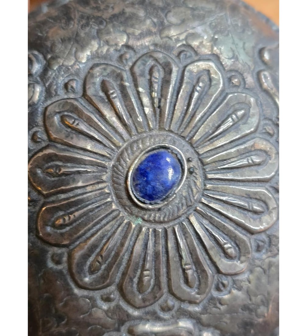 Antique 19th C Hand Chased Silver Round Box - 4