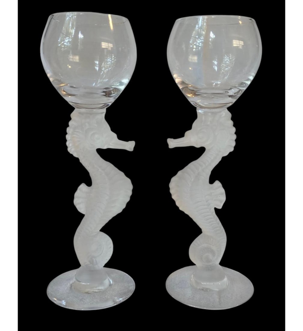 A Pair Of French Bayel Crystal Stemware Frosted Seahorses: A Pair Of French Bayel Crystal Stemware Frosted Seahorses. Measures approx. 5 3/4" X 2" X 2". See pics. All items must be retrieved or shipped within 15 days of auction end. Items remaining in our pos
