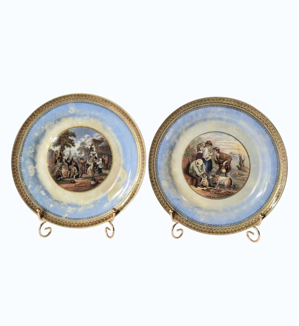 Pair Of Prattware Plates Ca 1840 "VILLAGE WEDDING & LEND A BITE": Pair Of Prattware Plates Ca 1840 "VILLAGE WEDDING & LEND A BITE". Measures 8.5" X 5". Small Tear Present And Small Patch Of Missing Paint. All items must be retrieved or shipped within 15 days of auct