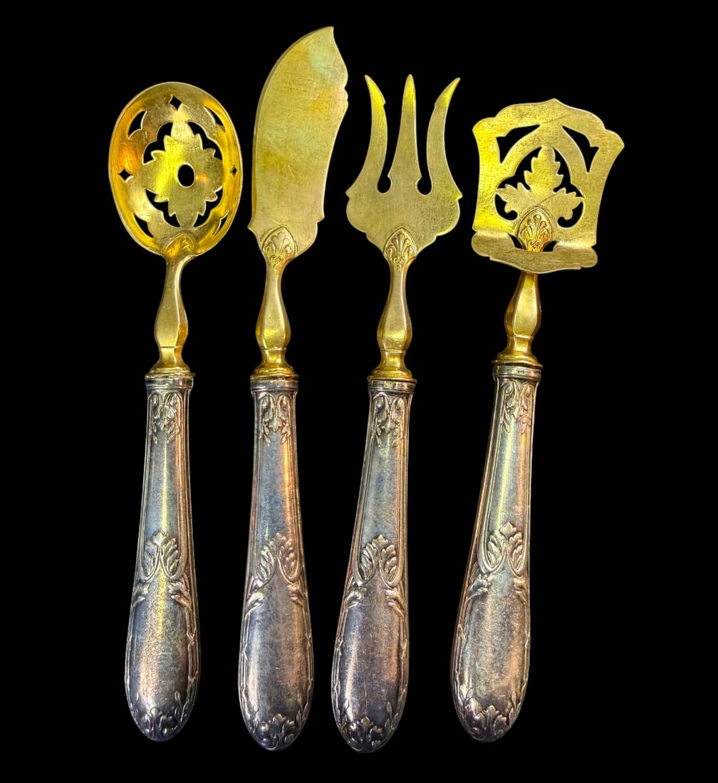Antique French 4-piece mignardise serving set, 232 Grams, ca 1800's (1 of 8)