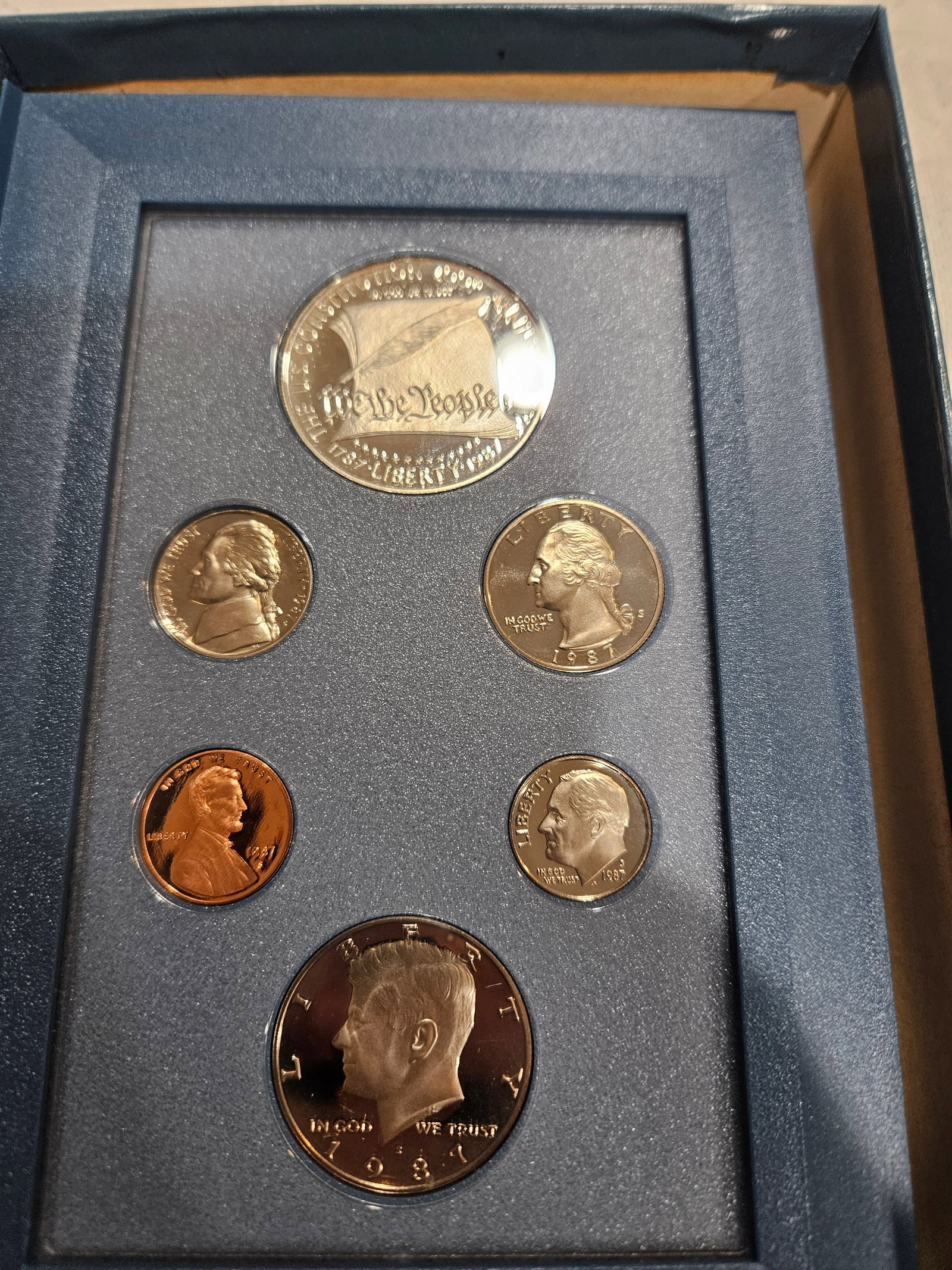 1987 UNITED STATES MINT PRESTIGE SET (1 of 3)