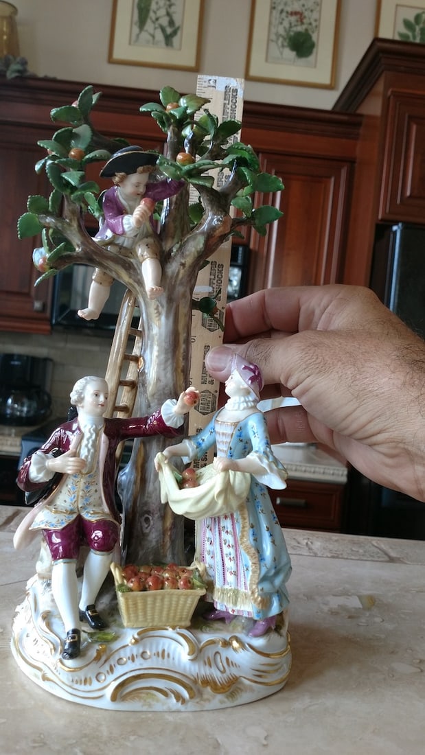 Meissen Shepherd Couple  (1 of 8)