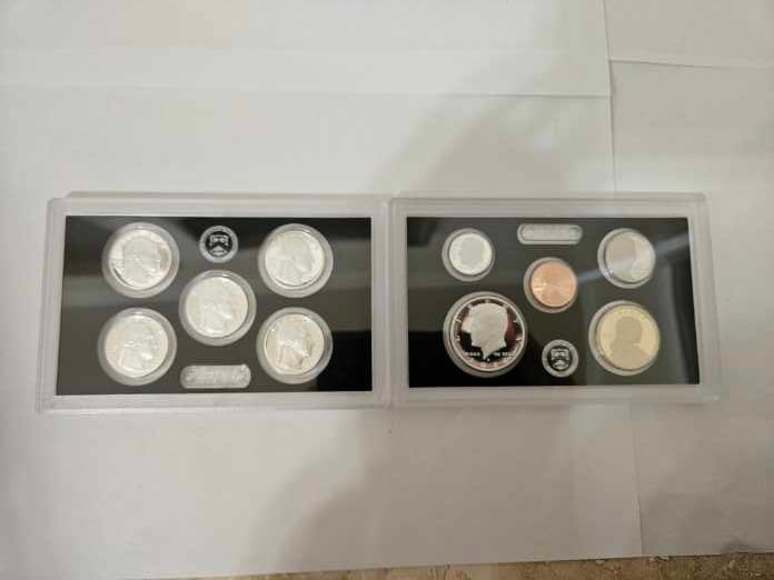 2022 SILVER PROOF SET - 8