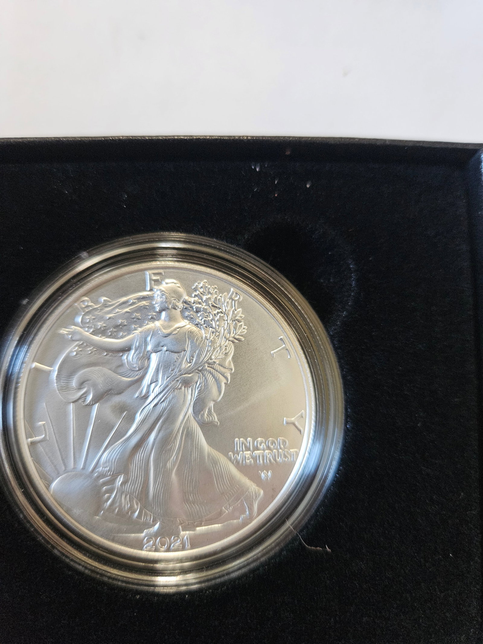 2021 AMER EAGLE UNCIRC 1 OZ SILVER PROOF: 2021 W AMERICAN EAGLE TYPE 2 ONE OUNCE SILVER UNCIRCULATED DEEP CAMEO ADVANCED RELEASE PR 70 ORIGINAL DROP DATE 9.9.211 ONLY 175,000 IN EXISTENCE .