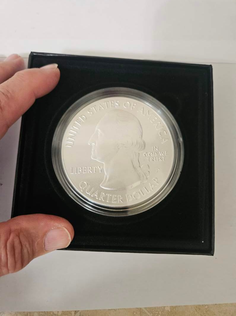 2013 AMERICAN THE BEAUTIFUL 5 OZ UNCIRC: 2013 AMERICAN THE BEAUTIFUL 5 OZ UNCIRC ORIGINAL DROP DATE 5.16.13 ONLY 20,530 IN EXISTENCE