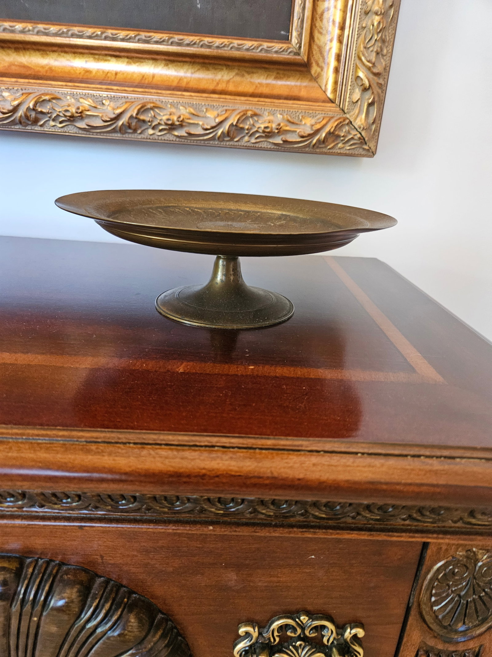 Levillain Bronze Compote: Levillain Bronze Compote by the the famous 19th-century French sculptor Ferdinand Levillain, who is renowned for his bronze compotes (decorative footed dishes) and tazzas featuring the Pantheon of Oly