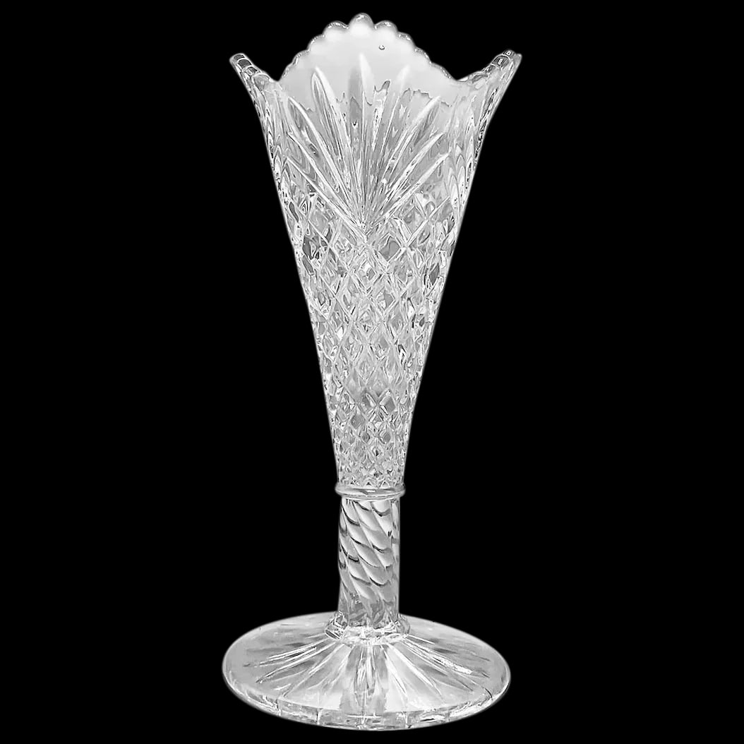 Glass Vase: Brilliant Period Cut Glass Vase, Star Pattern base and ScallopTrim Top. Vintage American Diamond Cut Vase still displays beautifully.