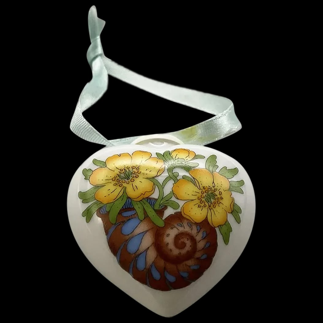 Christmas Ornament: Hutschenreuther Heart Shaped Christmas Ornament The Ole Winther Collection Signed. This heart ornament can also be an Easter Ornament. It is signed in gold lettering.