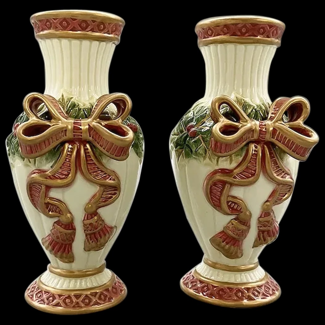Pair of Candle Holders: Fitz and Floyd Christmas Candle Sticks Victorian Style Noel Collection here we have a beautiful pair of seasonal/Christmas candlesticks in a Victorian style. The cream colored base brings out the redd