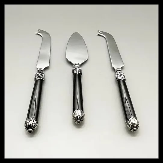 Cheese Tray & Knives - 3