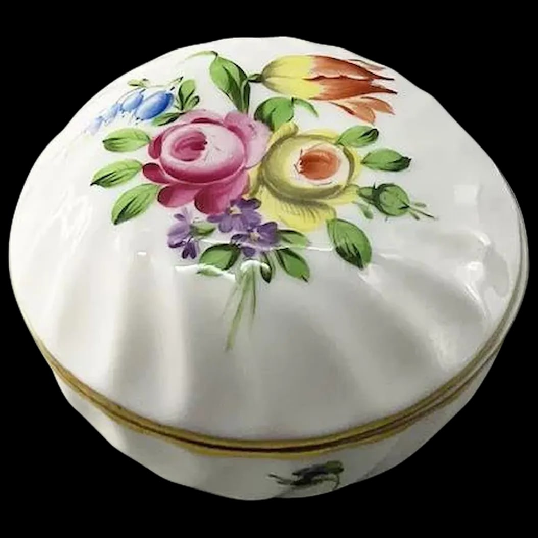 Trinket Box: Herend Floral Bouquet Trinket Box hand painted 6037/BT55 made in Hungary. The pattern is a Floral Bouquet hand painted in beautiful colors. The box is an embossed swirl pattern trimmed in gold on the