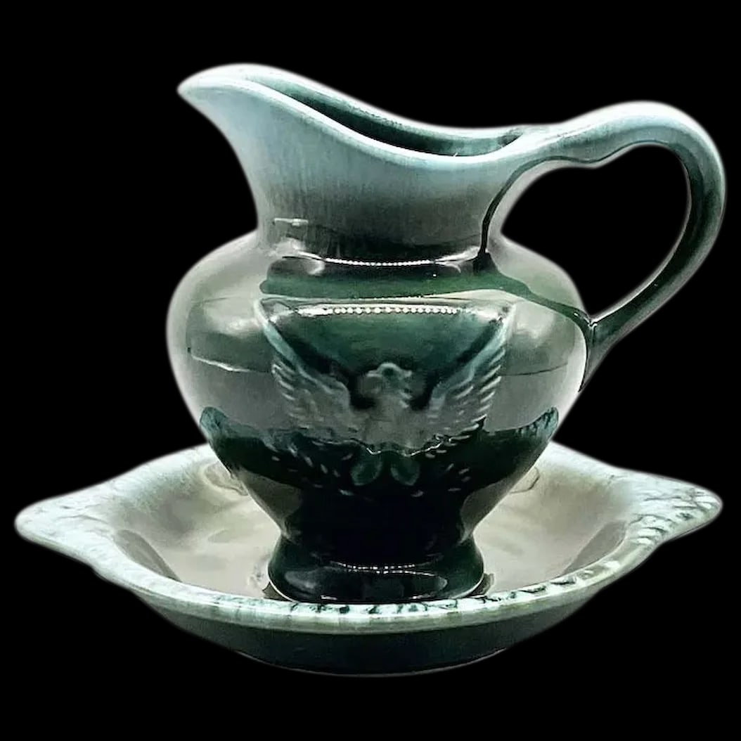 Hull Eagle Pitcher (1 of 4)