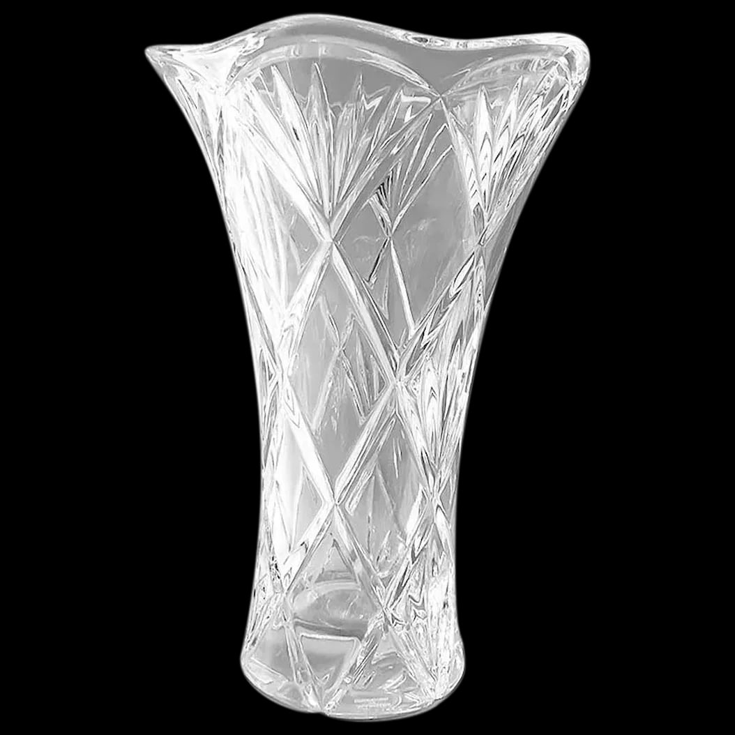 Vase: Marquis by Waterford Crystal Honour Vase differs from fine Waterford Crystal in that is is not lead crystal, but is is crystalline, a quality, non-leaded glass. The Honor pattern is a simpler more
