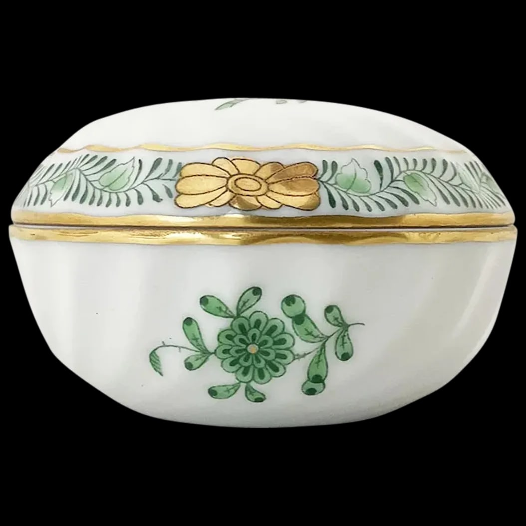 Trinket Box (1 of 4)