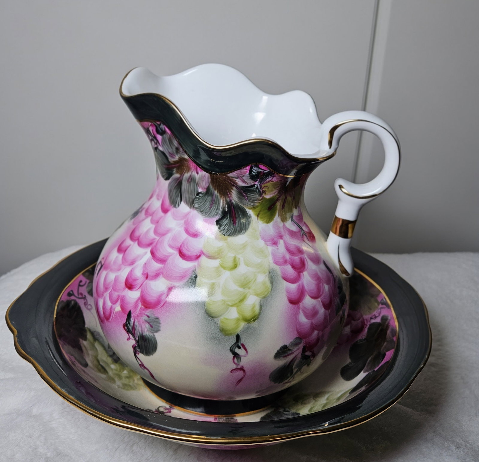 Nippon Porcelain Pitcher and Bowl Set (1 of 4)