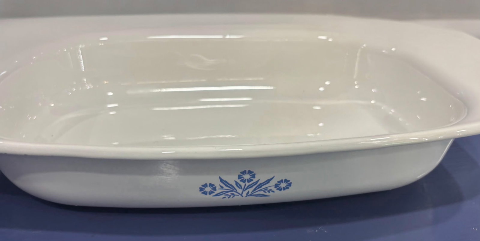 Vintage Corning Ware Blue Cornflower Casserole Dish (1 of 3)
