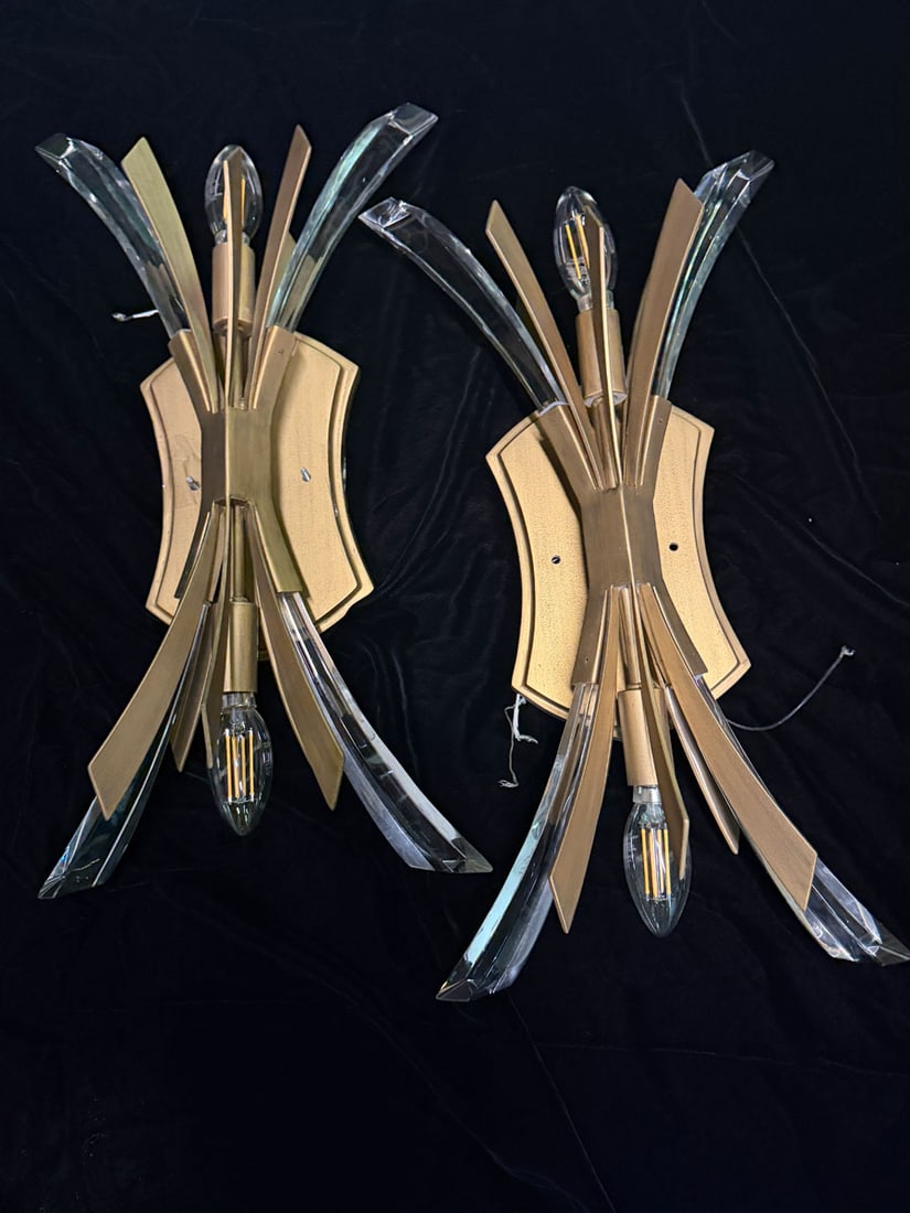 Pair of Fredrick Ramond "Vida" Wall Sconces (1 of 5)