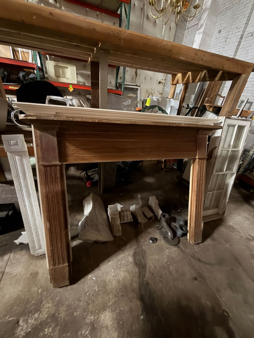 Reclaimed vintage pine fireplace mantle (1 of 2)
