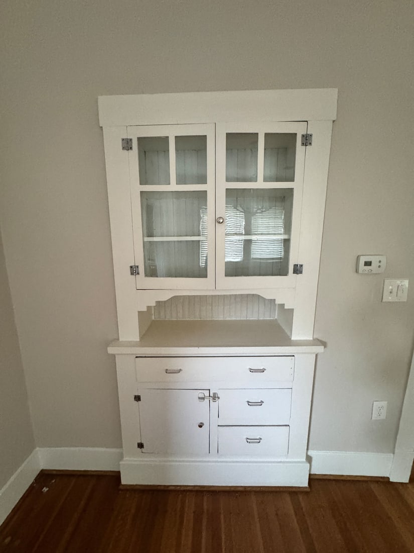 Reclaimed vintage bungalow built-in hutch (1 of 6)